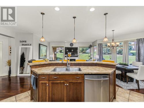 4145 Solana Place, West Kelowna, BC - Indoor Photo Showing Kitchen With Double Sink
