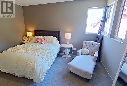 1067 Westpoint Drive, Kelowna, BC - Indoor Photo Showing Bedroom