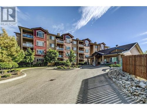 2532 Shoreline Drive Unit# 318, Lake Country, BC - Outdoor With Facade