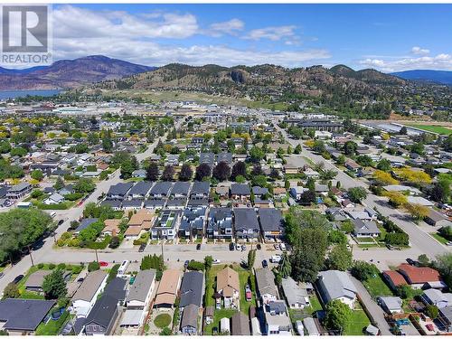 1034 Martin Avenue Unit# 3, Kelowna, BC - Outdoor With View