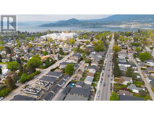819 Cadder Avenue, Kelowna, BC - Outdoor With Body Of Water With View