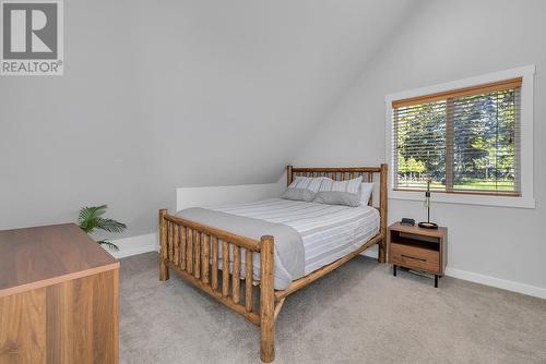 6952 Terazona Drive Unit# 408, Kelowna, BC - Indoor Photo Showing Bedroom