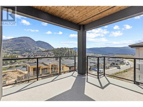 859 Melrose Street, Kelowna, BC - Outdoor With View With Exterior