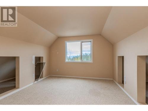 4661 June Springs Road, Kelowna, BC - Indoor Photo Showing Other Room