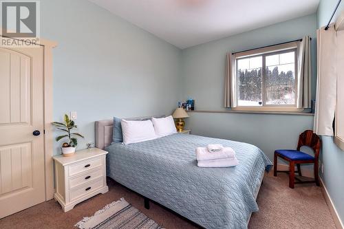 11617 Pretty Road, Lake Country, BC - Indoor Photo Showing Bedroom