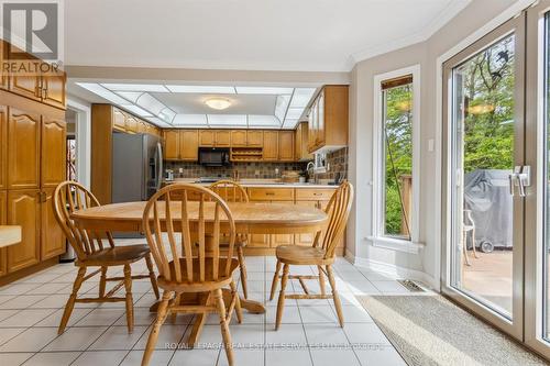 391 March Crescent, Oakville, ON - Indoor Photo Showing Dining Room