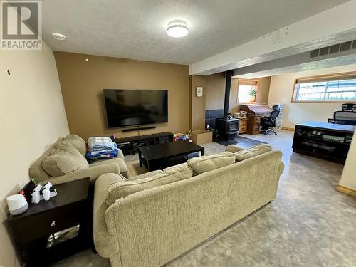8705 19A Street, Dawson Creek, BC - Indoor Photo Showing Living Room