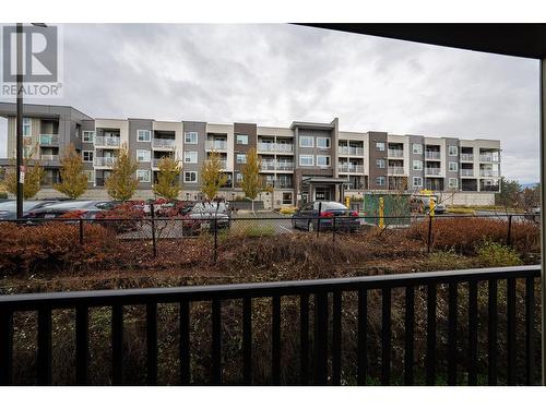 655 Academy Way Unit# 212, Kelowna, BC - Outdoor