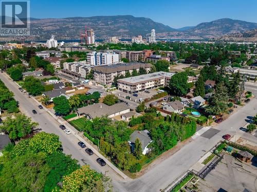 1054 Laurier Avenue, Kelowna, BC - Outdoor With View