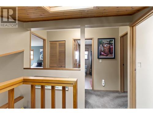 482 Clifton Road N, Kelowna, BC - Indoor Photo Showing Other Room