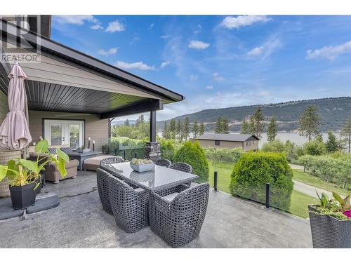 4511 Crawford Road, Lake Country, BC - Outdoor With Deck Patio Veranda