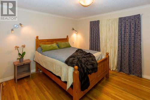 3606 Old Okanagan Highway, West Kelowna, BC - Indoor Photo Showing Bedroom