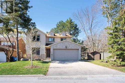 1779 Fifeshire Court, Mississauga, ON - Outdoor With Facade