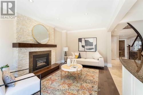 1779 Fifeshire Court, Mississauga, ON - Indoor Photo Showing Living Room With Fireplace