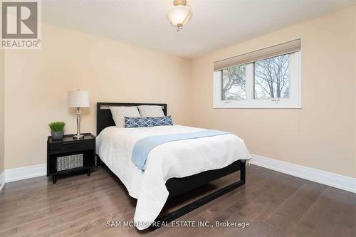 1779 Fifeshire Court, Mississauga, ON - Indoor Photo Showing Bedroom