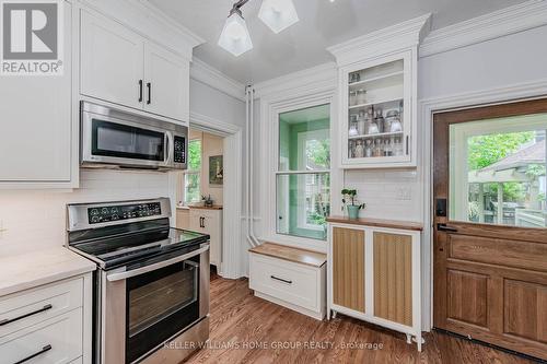 49 Mctague Street, Guelph, ON - Indoor Photo Showing Kitchen