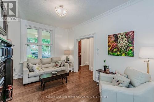 49 Mctague Street, Guelph, ON - Indoor Photo Showing Living Room