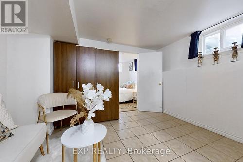 40 Corby Crescent, Brampton, ON - Indoor Photo Showing Other Room