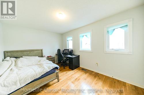 5202 Buttermill Court, Mississauga, ON - Indoor Photo Showing Bedroom