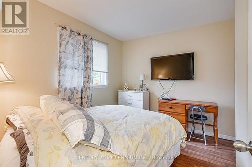 13 Trafalgar Road, Collingwood, ON - Indoor Photo Showing Bedroom