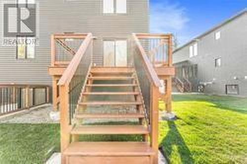 52 Marilyn Avenue S, Wasaga Beach, ON - Outdoor With Deck Patio Veranda With Exterior