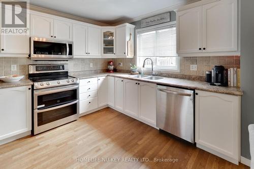 93 Holly Meadow Road, Barrie, ON - Indoor Photo Showing Kitchen With Double Sink