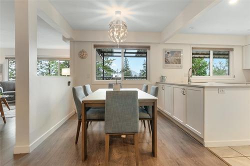 202-1390 Penticton Avenue, Penticton, BC - Indoor Photo Showing Dining Room