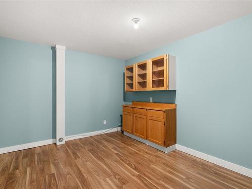18-1886 Parkview Crescent, Kelowna, BC - Indoor Photo Showing Other Room
