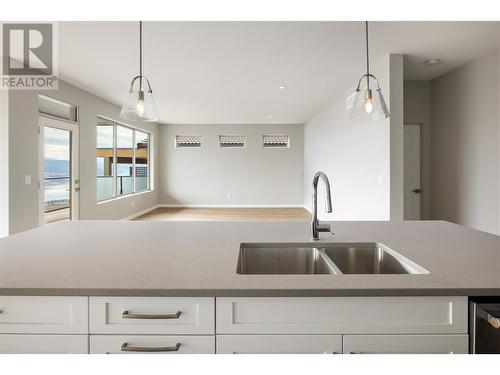595 Vineyard Way N Unit# 10, Vernon, BC - Indoor Photo Showing Kitchen With Double Sink