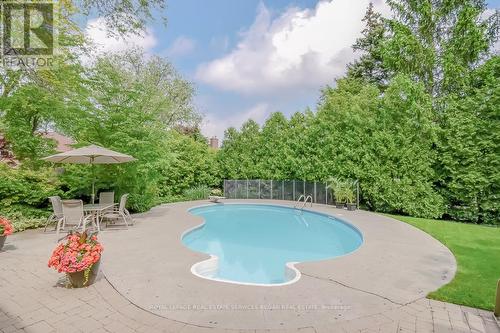 1152 Surrey Court, Mississauga, ON - Outdoor With In Ground Pool With Backyard