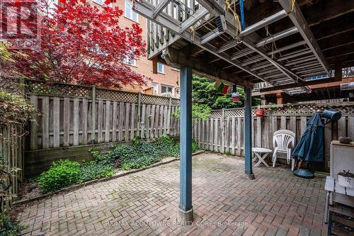 24 Bluewater Court, Toronto, ON - Outdoor
