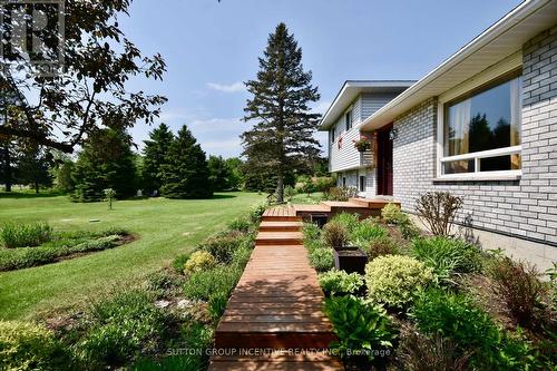 1400 Old Muskoka Road, Huntsville, ON - Outdoor