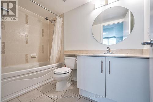 810 - 16 Yonge Street, Toronto, ON - Indoor Photo Showing Bathroom