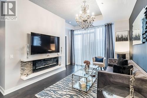 5503 - 125 Blue Jays Way, Toronto (Waterfront Communities), ON - Indoor Photo Showing Living Room