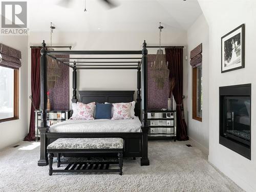 4383 Hobson Road, Kelowna, BC - Indoor Photo Showing Bedroom