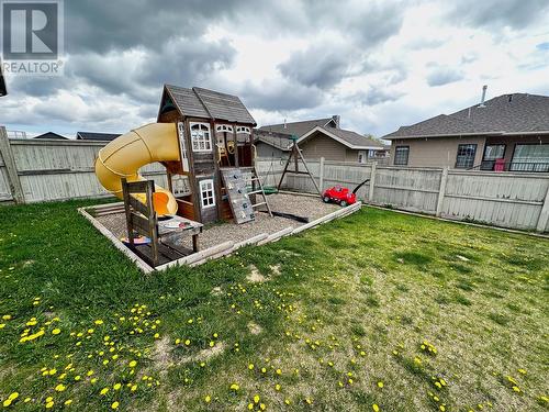 909 89 Avenue, Dawson Creek, BC - Outdoor