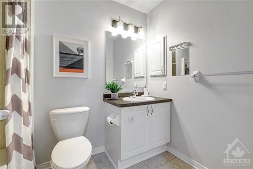 156 Challenge Crescent, Ottawa, ON - Indoor Photo Showing Bathroom