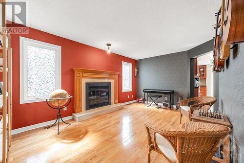 2178 Johnston Road, Ottawa, ON - Indoor Photo Showing Living Room With Fireplace