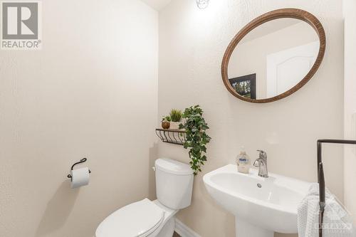 2178 Johnston Road, Ottawa, ON - Indoor Photo Showing Bathroom