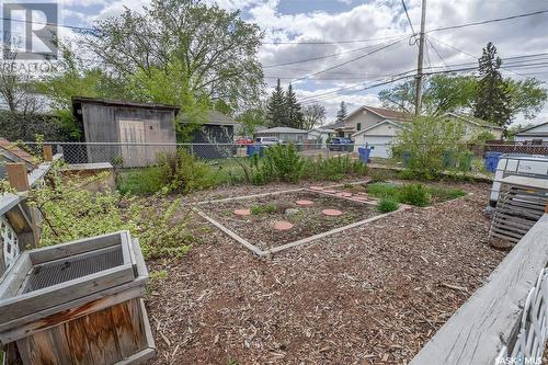 1112 Elliott Street, Regina, SK - Outdoor