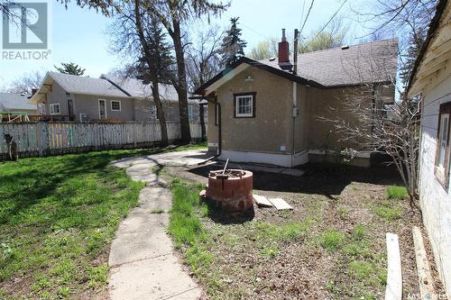 780 1St Street E, Shaunavon, SK - Outdoor