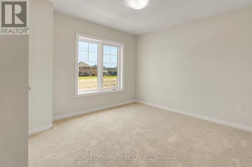 2 Bromley Drive, St. Catharines, ON - Indoor Photo Showing Other Room