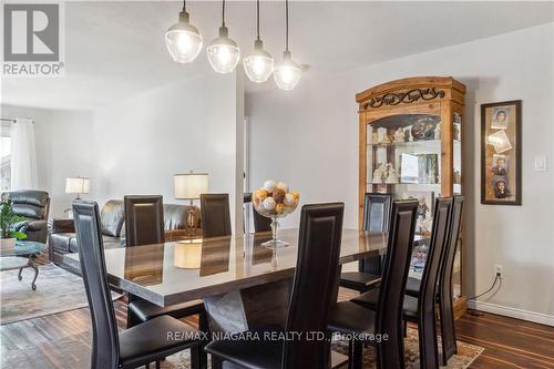 122 Madison Court W, Welland, ON - Indoor Photo Showing Dining Room