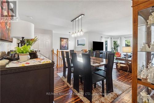 122 Madison Court W, Welland, ON - Indoor Photo Showing Dining Room