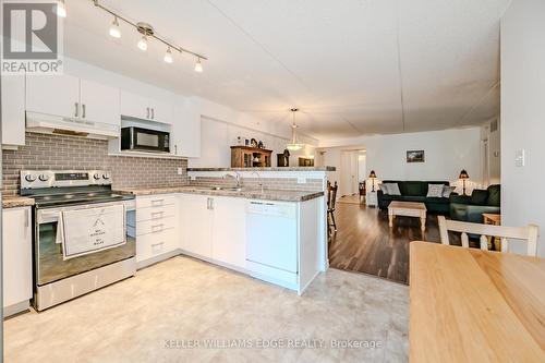 312 - 2035 Appleby Line, Burlington, ON - Indoor Photo Showing Kitchen