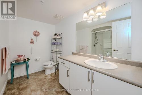 312 - 2035 Appleby Line, Burlington, ON - Indoor Photo Showing Bathroom