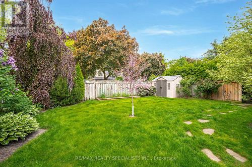 1561 Yew Street, Mississauga, ON - Outdoor With Backyard