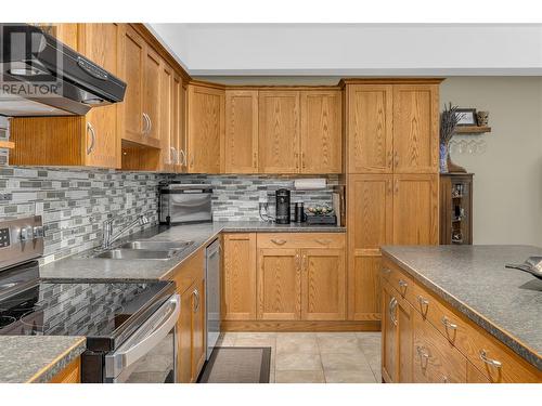 1905 Pandosy Street Unit# 209, Kelowna, BC - Indoor Photo Showing Kitchen With Double Sink