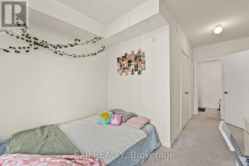 211 - 110 Grew Boulevard, Georgina, ON - Indoor Photo Showing Bedroom