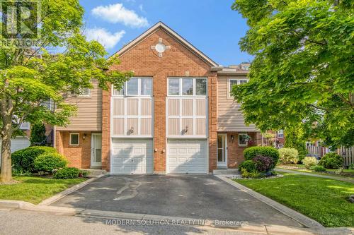 17 - 4605 Donegal Drive, Mississauga, ON - Outdoor With Facade